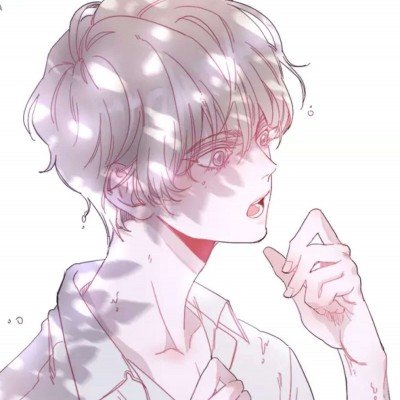 男子正常停车被人贴黑胶布